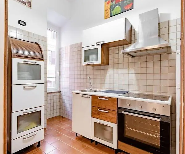 Apartment New! Casa Micheli A Trastevere *